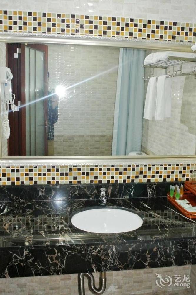 Shenzhen Haitian Hotel المظهر الخارجي الصورة